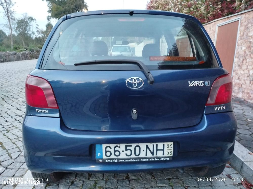 Toyota Yaris 1.0 Luna - 4