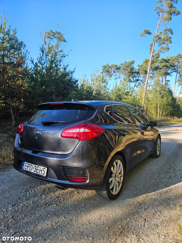 Kia Ceed Cee'd 1.6 CRDi GT Line DCT - 8