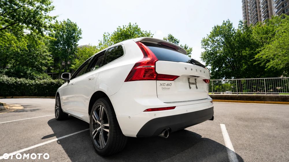 Volvo XC 60 T5 AWD Geartronic Momentum - 5