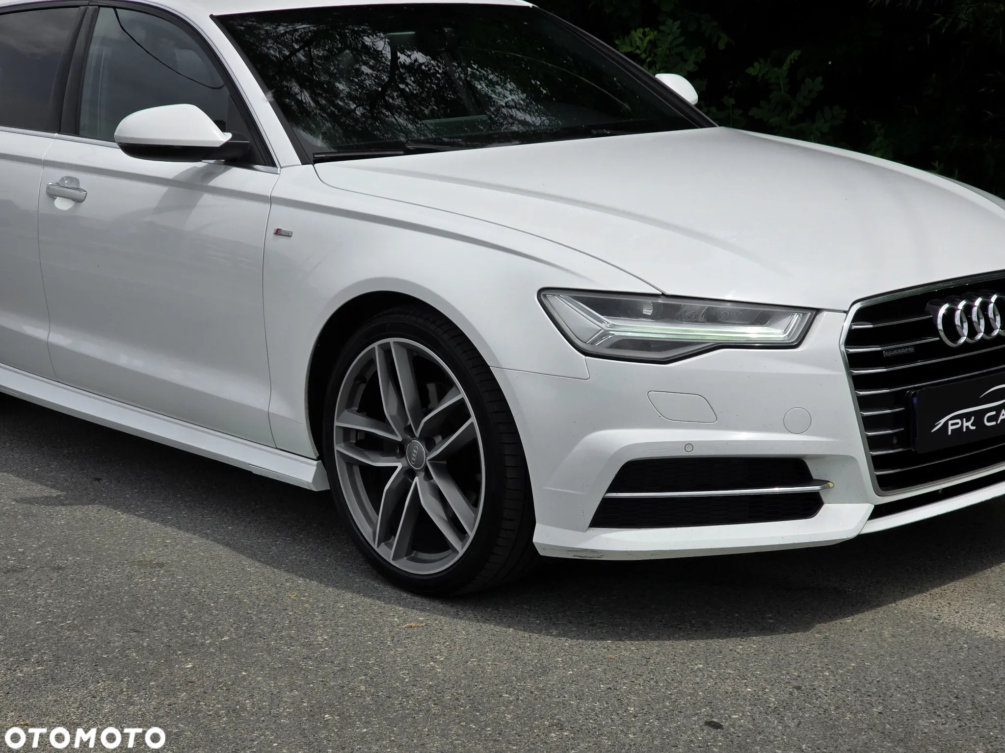 Audi A6 Avant 2.0 TDI quattro S tronic - 15
