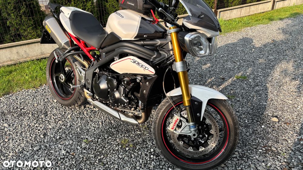 Triumph Speed Triple - 2