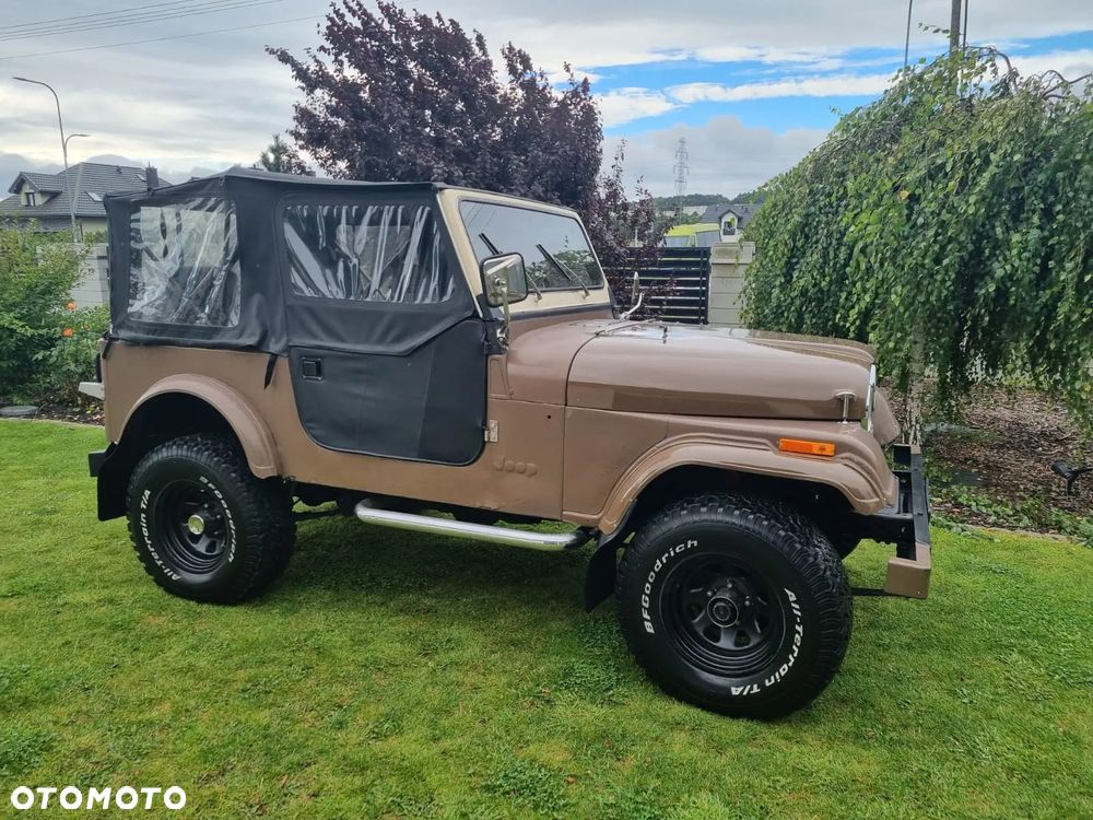 Jeep CJ - 2