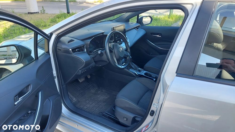 Toyota Corolla 1.8 Hybrid GPF Comfort - 8