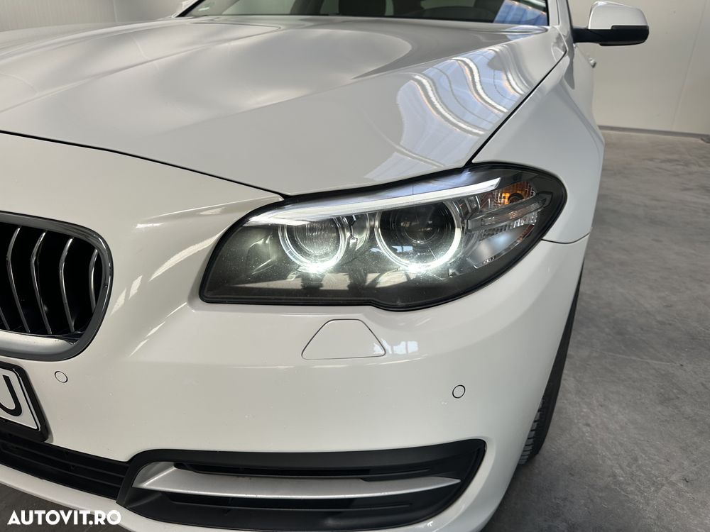 BMW Seria 5 520d xDrive AT - 24