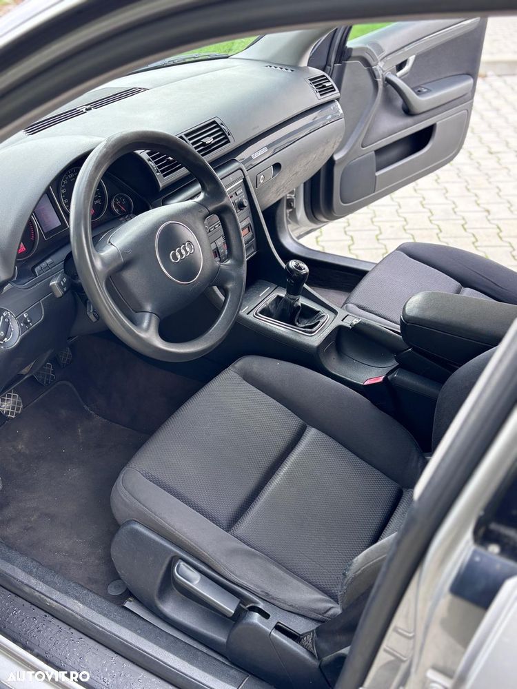 Audi A4 Avant 1.9 TDI quattro - 4