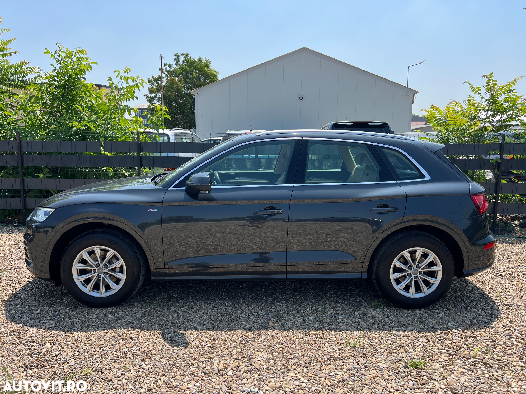 Audi Q5 2.0 TDI sport - 5