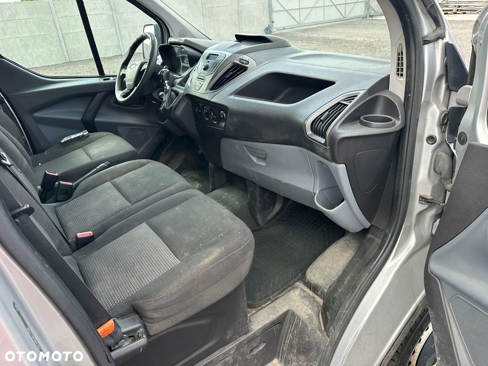 Ford Transit Custom - 12