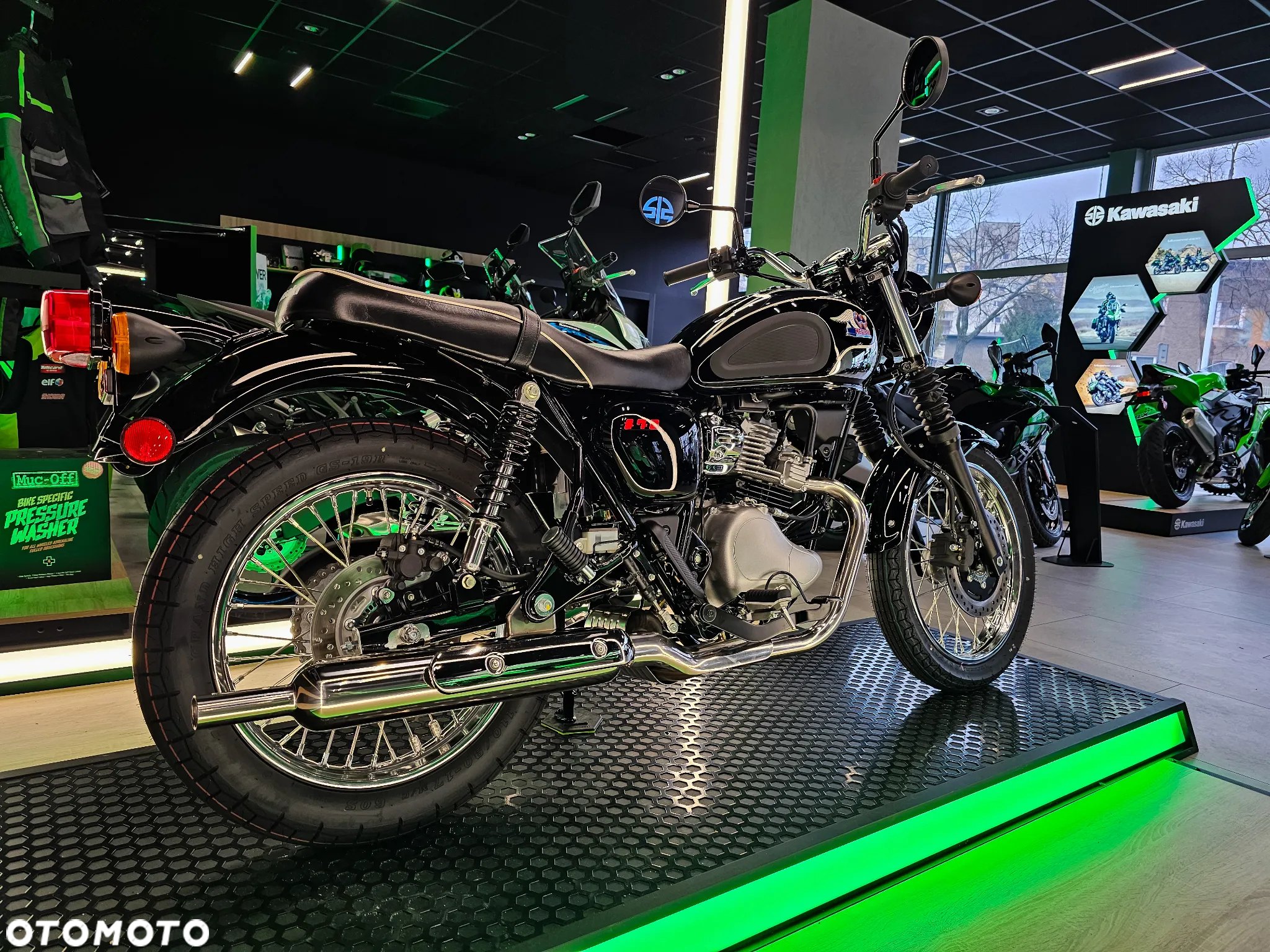 Kawasaki Inny - 10