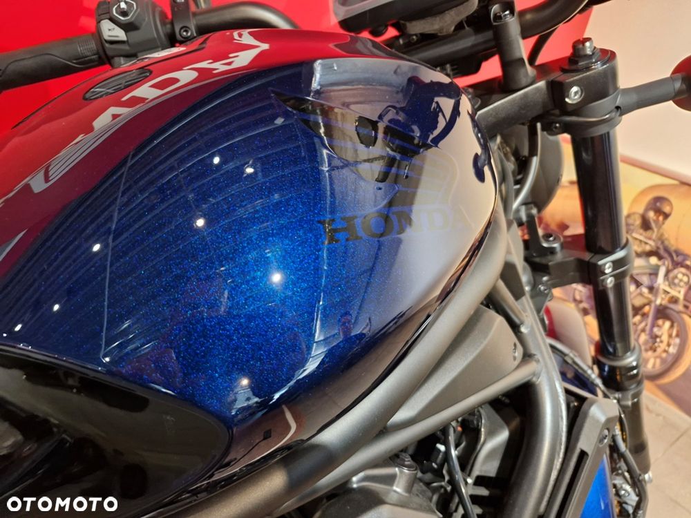 Honda CMX - 2