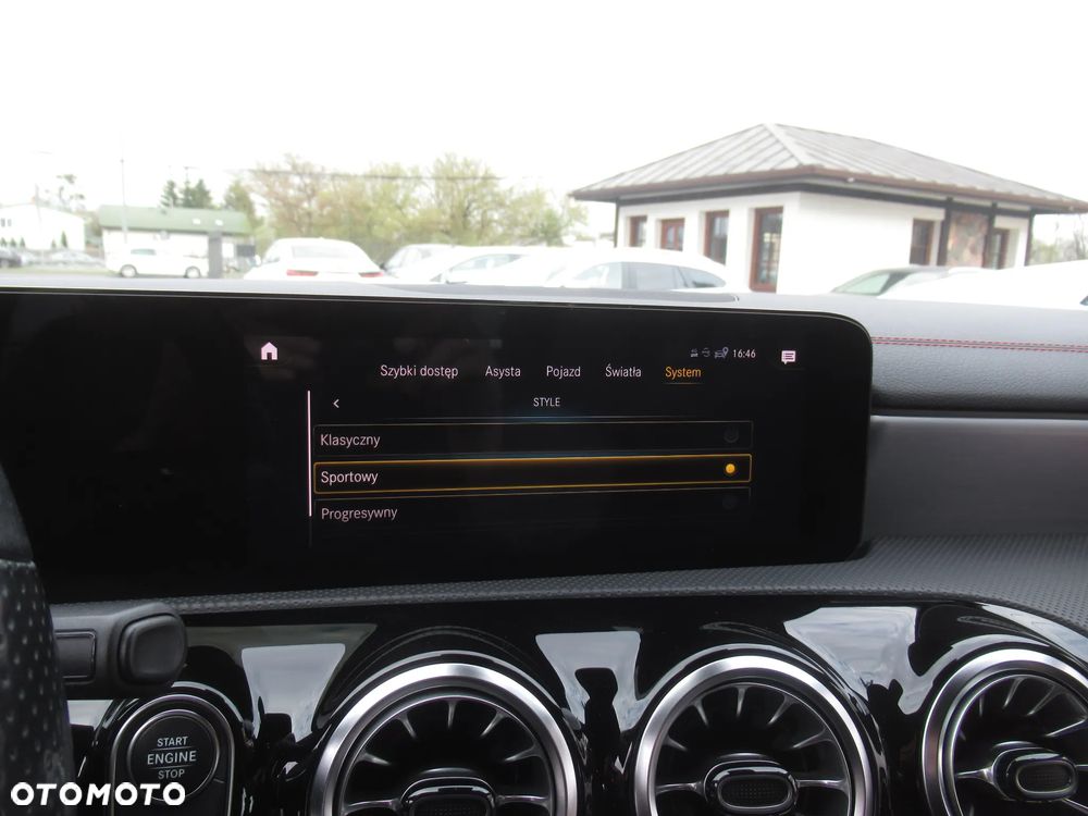 Mercedes-Benz CLA 200 AMG Line 7G-DCT - 30