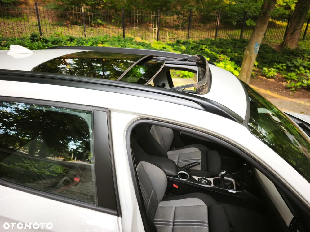 BMW X1 sDrive20d - 16