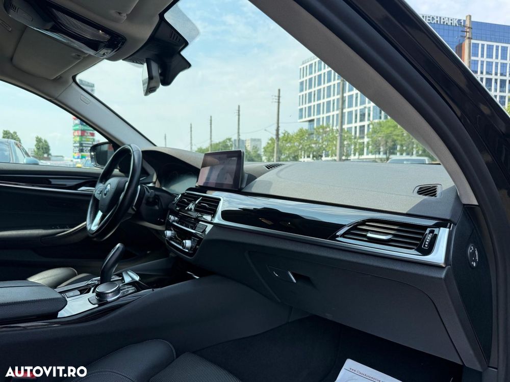 BMW Seria 5 520d AT MHEV - 21