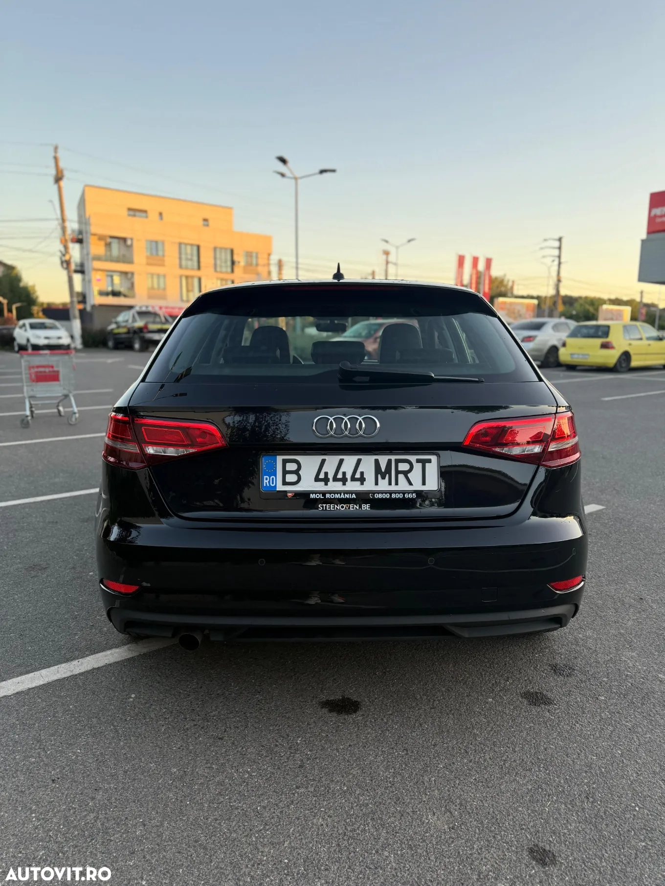 Audi A3 1.6 TDI Sportback S tronic - 3