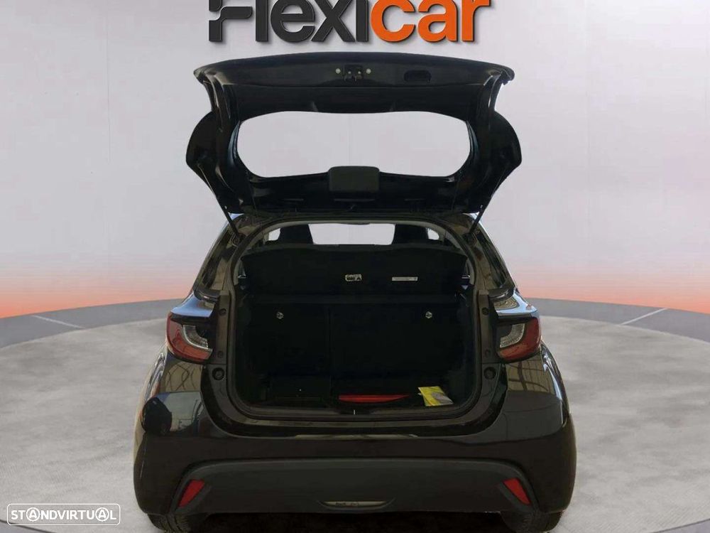 Toyota Yaris 1.5 HDF Comfort Plus - 9