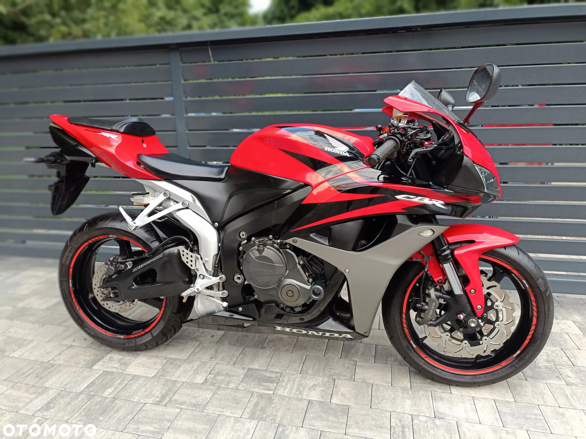 Honda CBR - 13