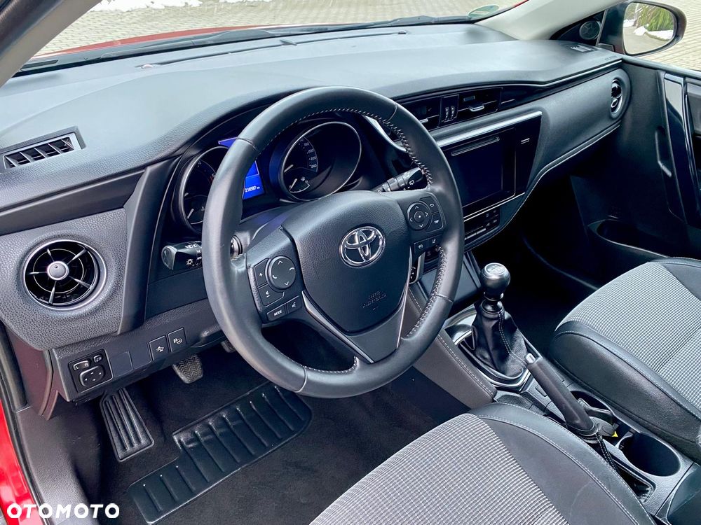 Toyota Auris 1.6 D-4D Edition S+ - 8