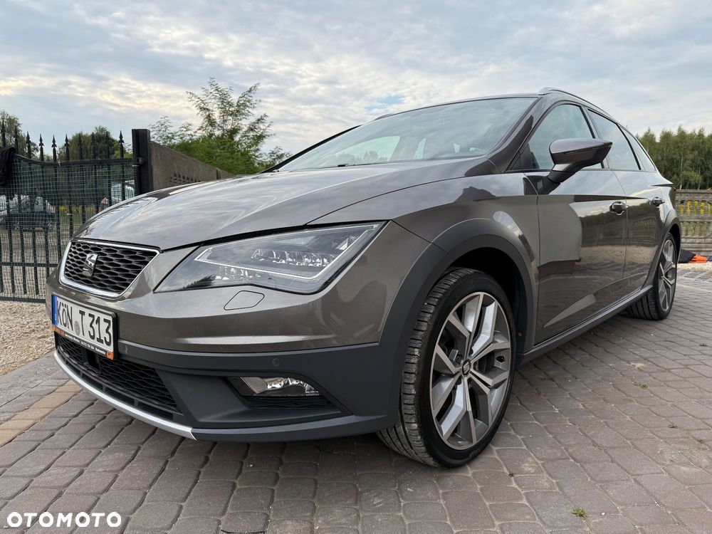 Seat Leon 2.0 TDI FR S&S 4Drive - 29