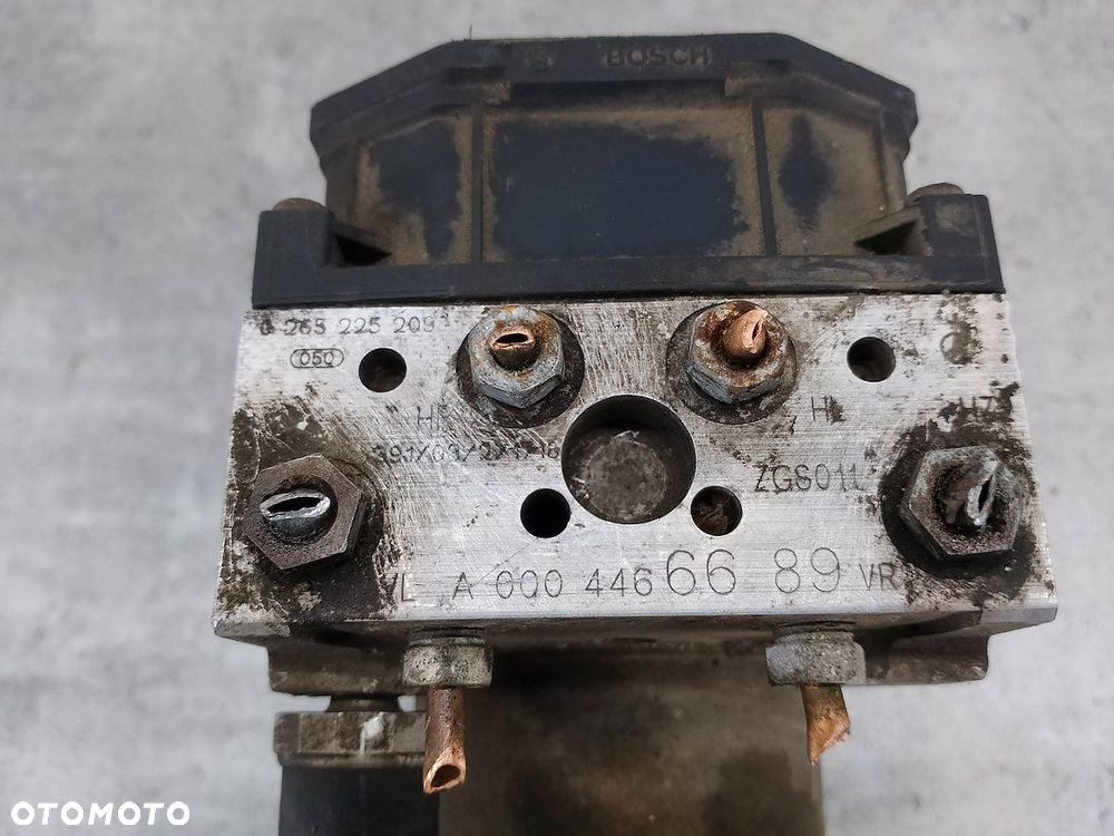 POMPA ABS MERCEDES-BENZ VITO 639 A0004466689 0265225209 2.2 CDI - 6