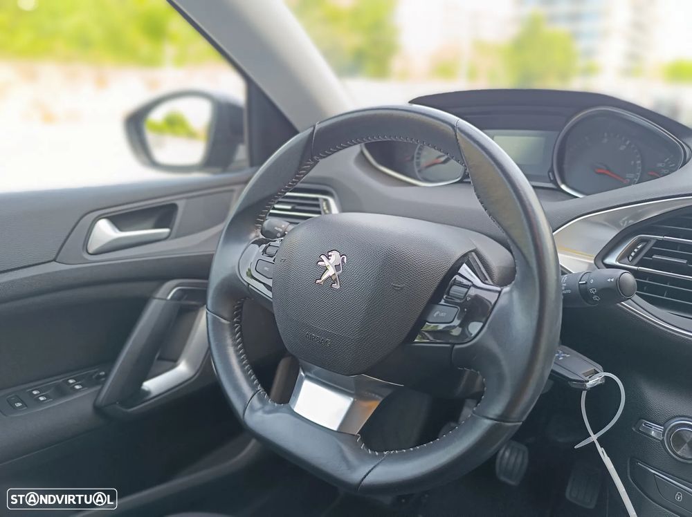 Peugeot 308 1.6 BlueHDi Style - 15