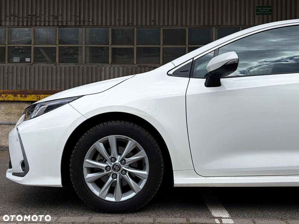 Toyota Corolla 1.8 Hybrid Comfort - 20