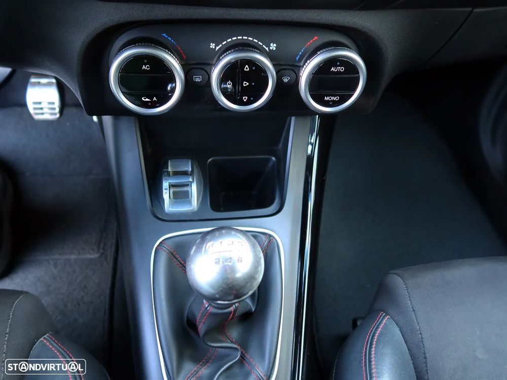 Alfa Romeo Giulietta 1.6 JTDM Progression - 24