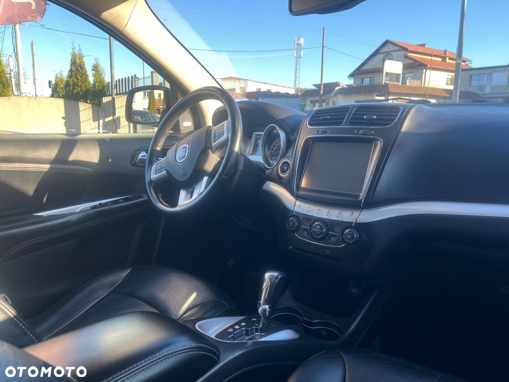 Fiat Freemont 2.0 Multijet 16V DPF Automatik Allrad Black Code - 8