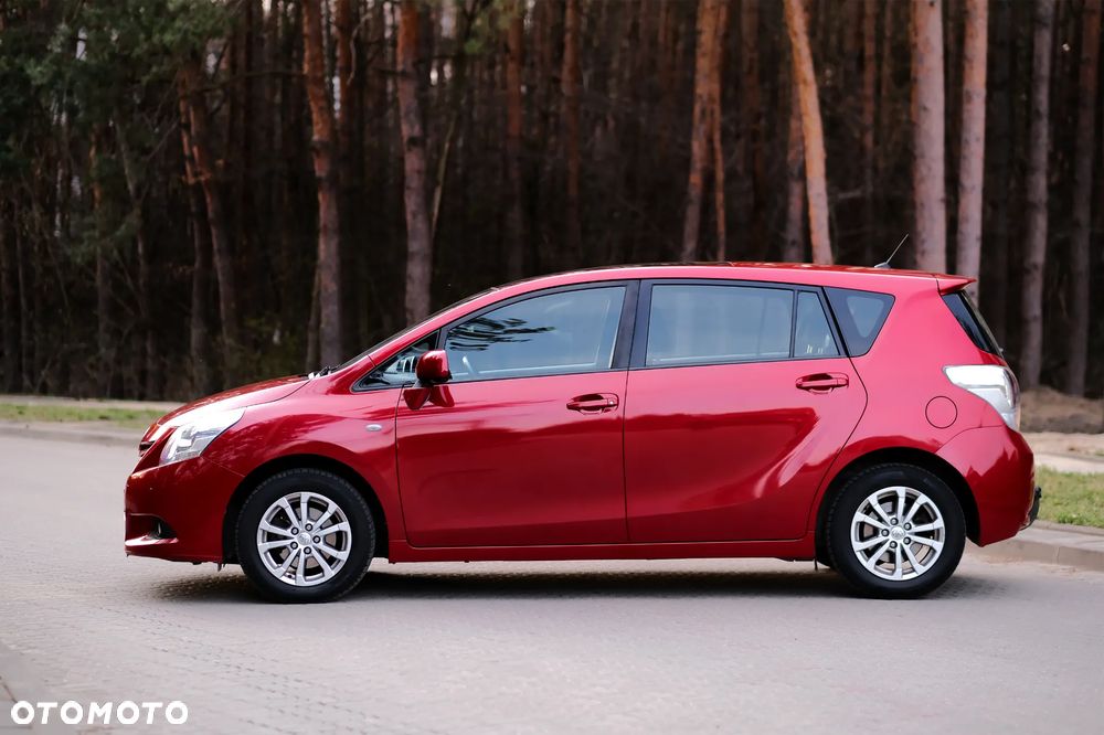 Toyota Verso 1.8 Premium EU5 - 3