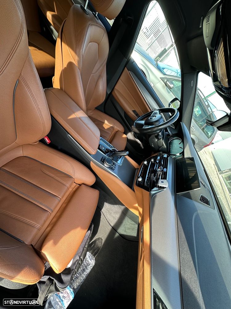 BMW 530 e iPerformance Pack M - 1