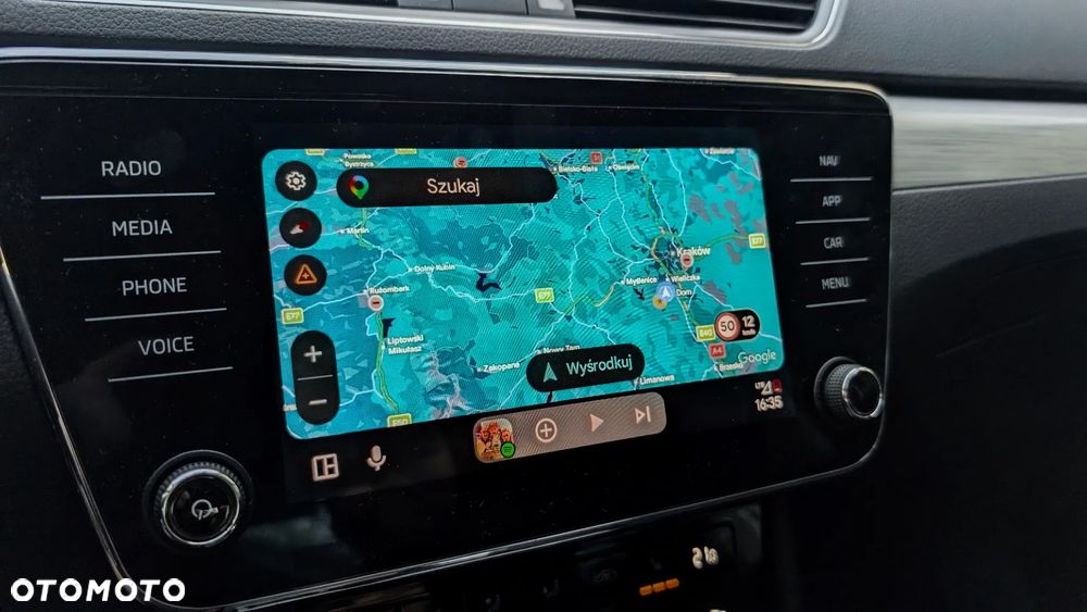 Skoda Superb 1.5 TSI Ambition DSG - 21
