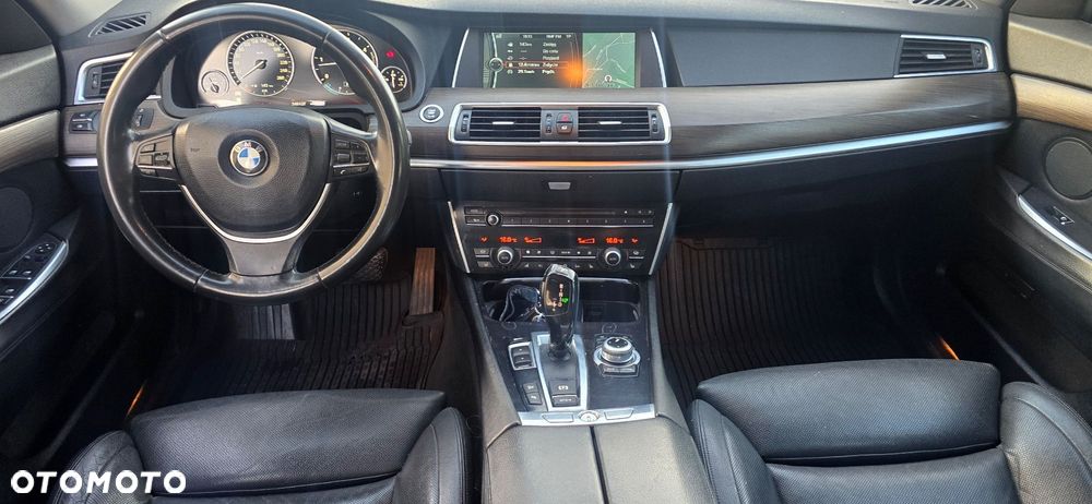 BMW 5GT 530d xDrive - 12