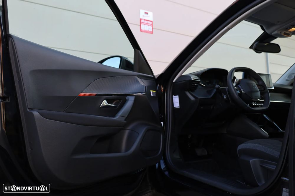Peugeot e-2008 50 kWh Active Pack - 13