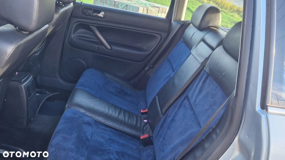 Volkswagen Passat Variant 1.8T Highline Tiptr - 13