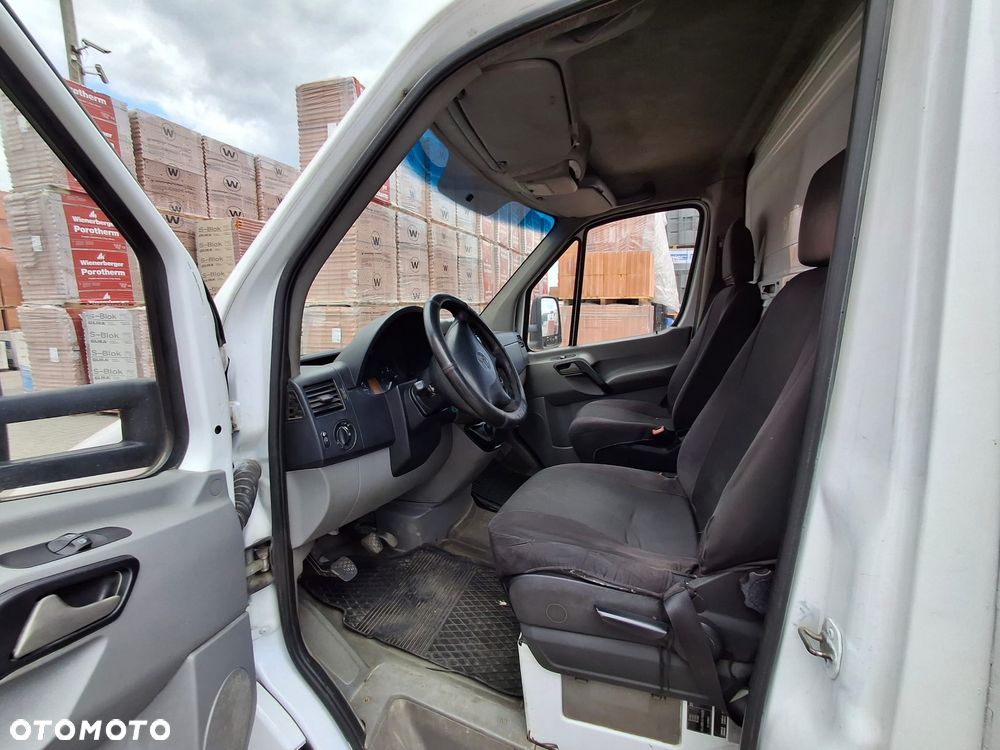 Mercedes-Benz SPRINTER 515 CD - 9