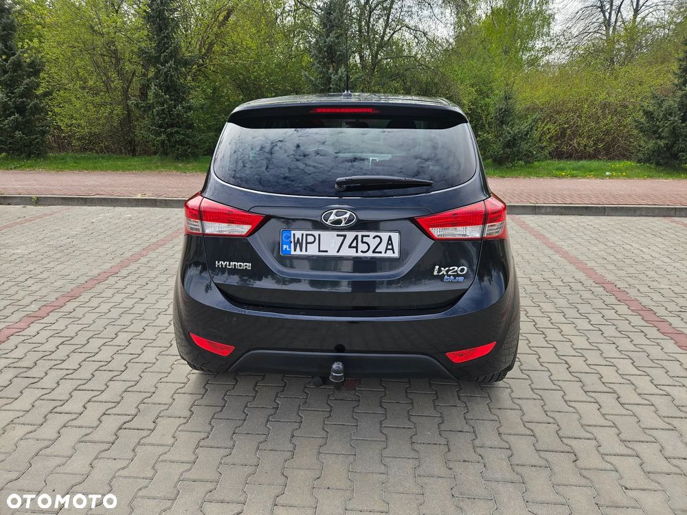 Hyundai ix20 - 7