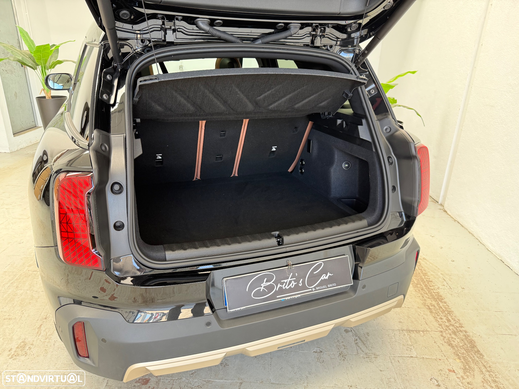 MINI Countryman E Favoured XL - 33