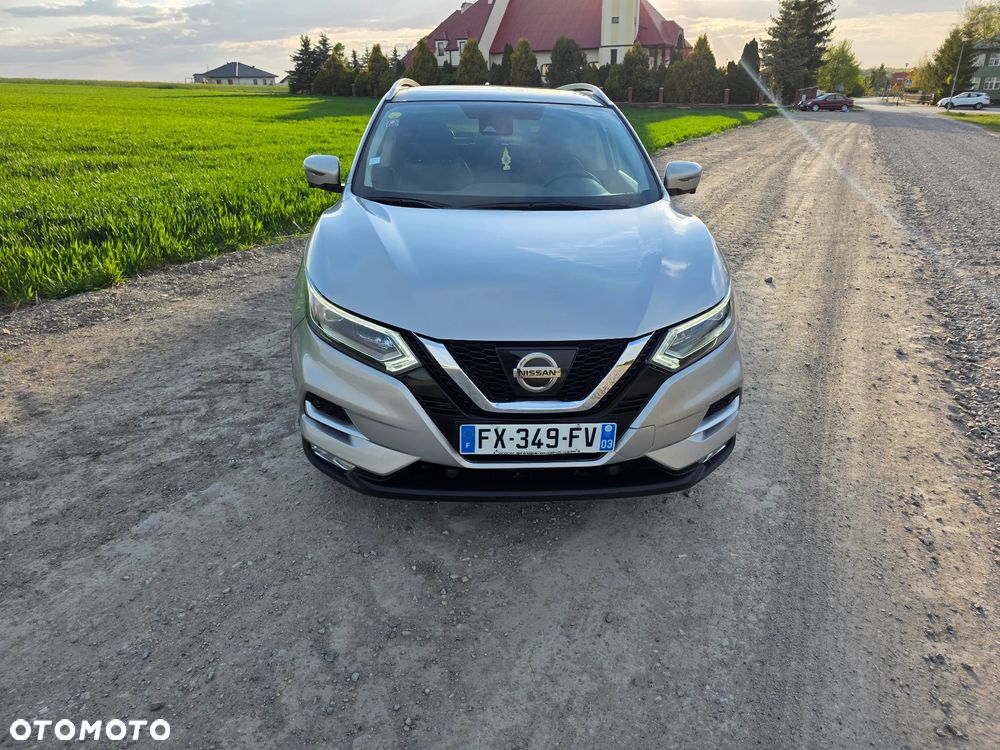 Nissan Qashqai 1.6 DCi Xtronic TEKNA - 9