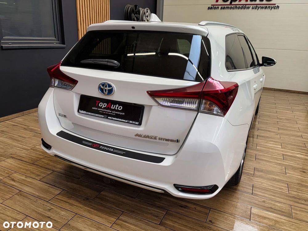 Toyota Auris 1.8 HSD Prestige - 9