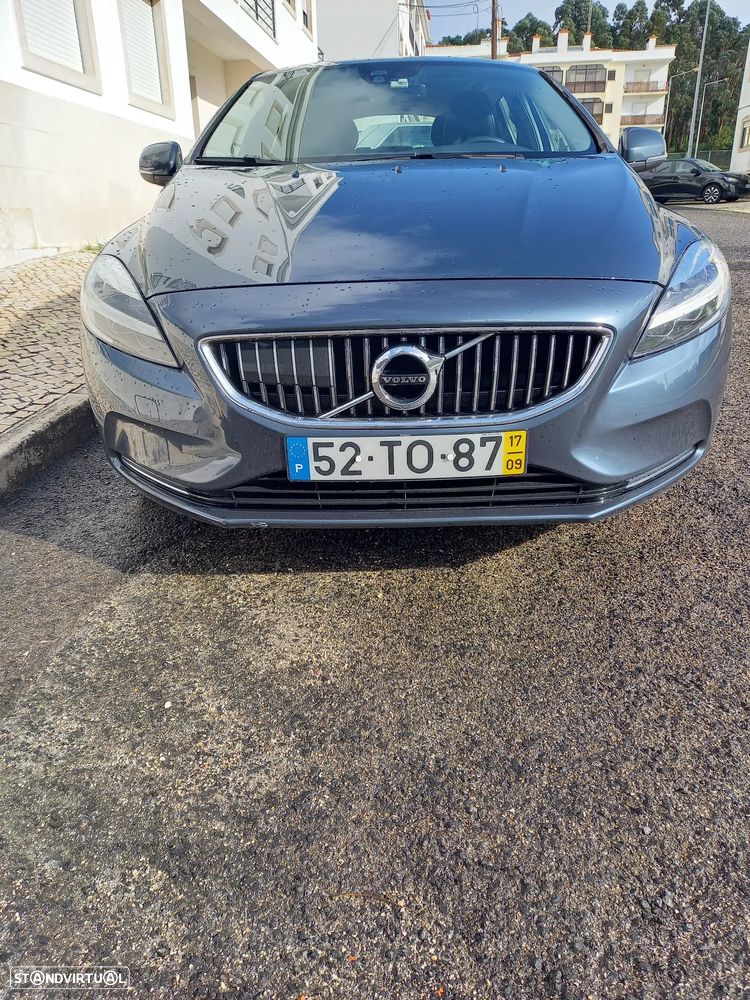Volvo V40 2.0 D2 Inscription Geartronic - 1