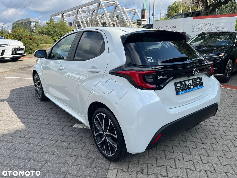 Toyota Yaris - 7