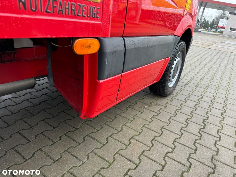 Mercedes-Benz Sprinter - 8