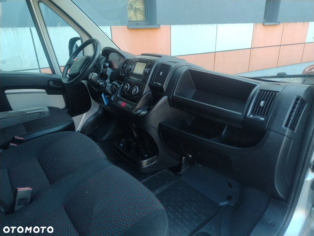 Peugeot BOXER PO LIFTINGU 2.0 HDI (130KM) 6-BIEGÓW (L2H2) STAN SUPER IDEALNY KLIMA FULL OPCJA NIE MA RDZY 100% ORYGINAŁ KM SERWIS ! ! ! - 9