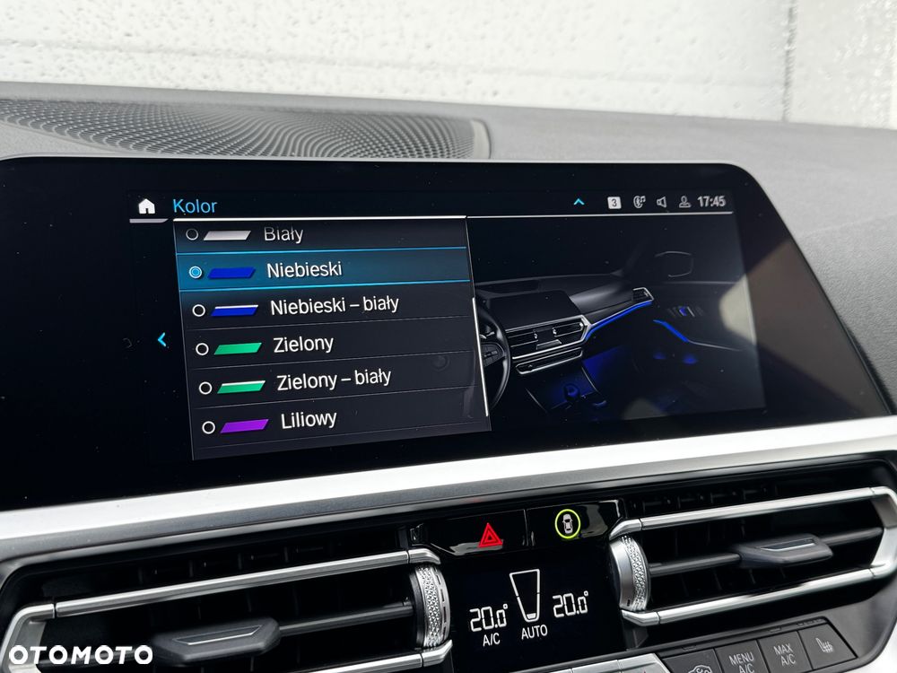 BMW Seria 3 330e xDrive M Sport sport - 34
