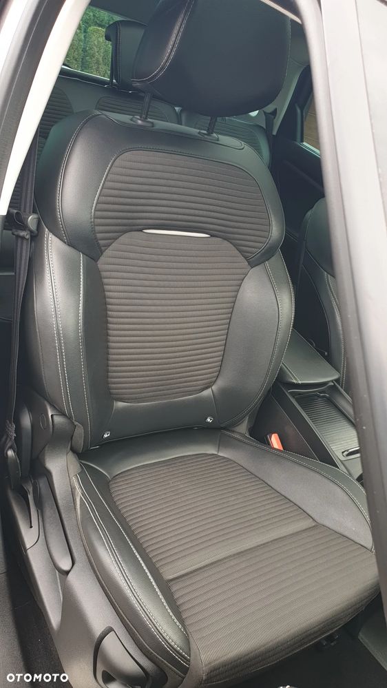 Renault Scenic ENERGY dCi 130 INITIALE PARIS - 24