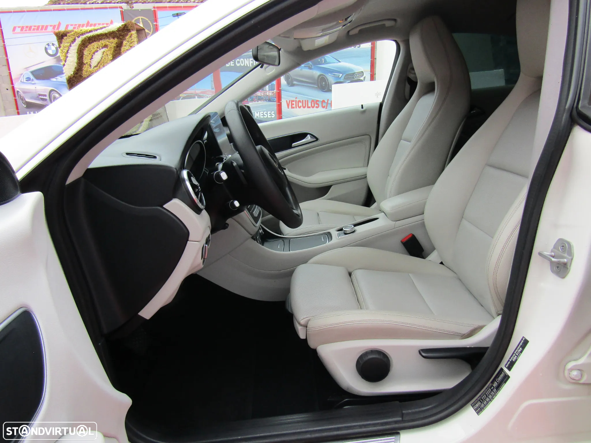 Mercedes-Benz CLA 220 CDI 7G-DCT StreetStyle - 8