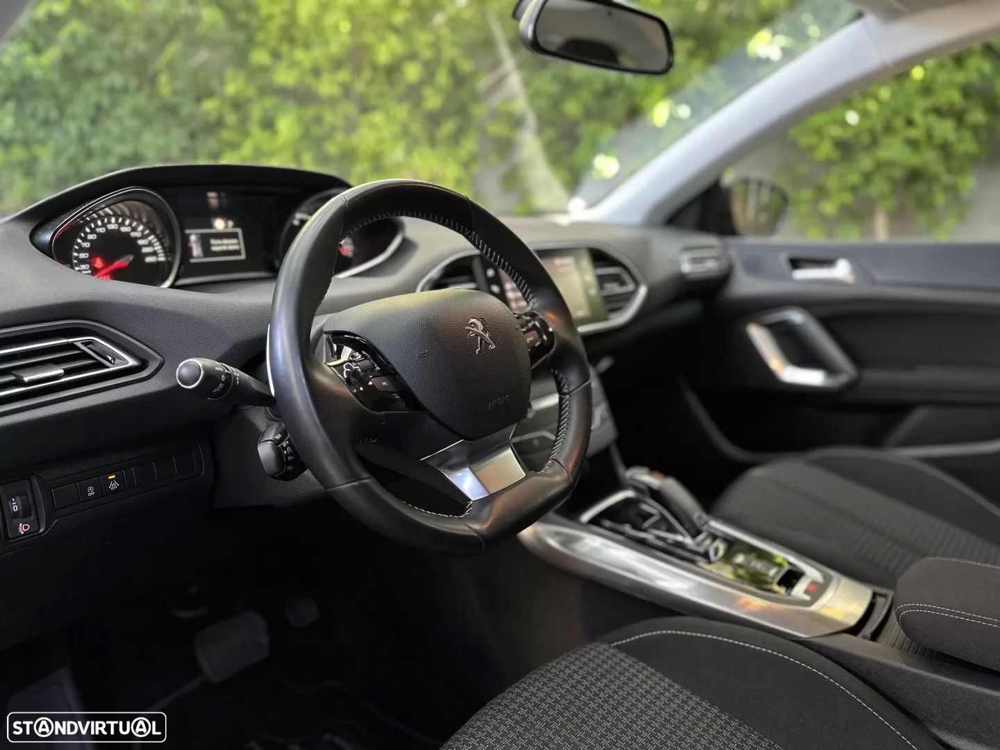 Peugeot 308 PureTech 130 EAT8 Active Pack - 34