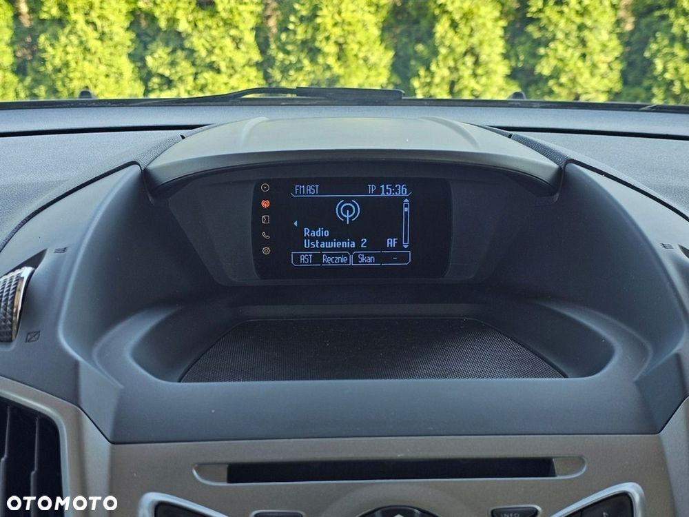 Ford Grand C-MAX - 18