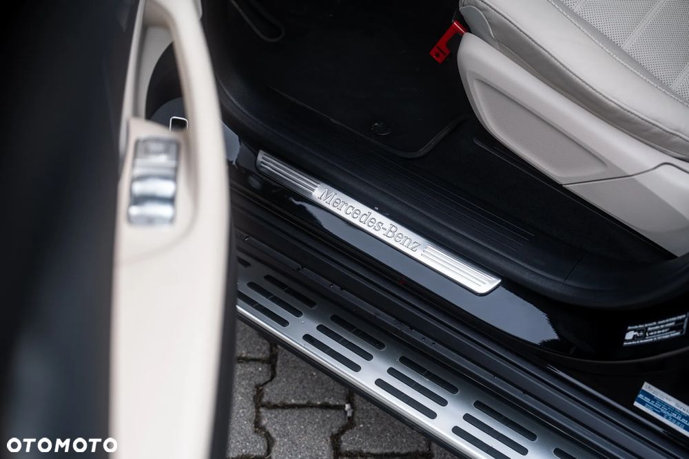 Mercedes-Benz GLE 400 d 4-Matic Executive - 26