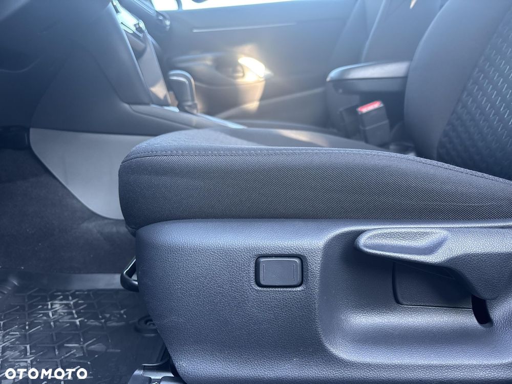 Toyota Yaris Cross Hybrid 1.5 Comfort - 29