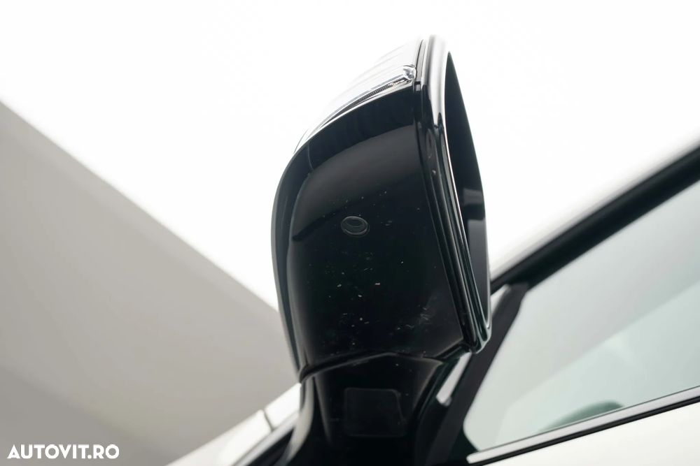 BMW Seria 2 218i Aut. - 11
