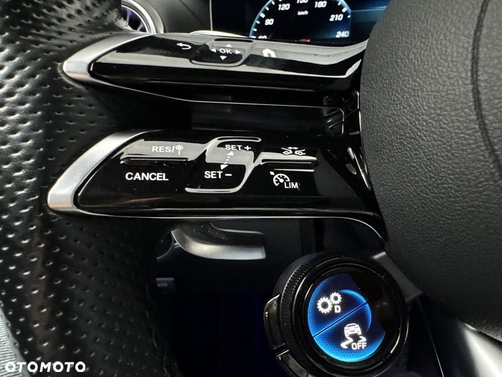 Mercedes-Benz Klasa E AMG 53 4-Matic+ 9G-TRONIC - 15